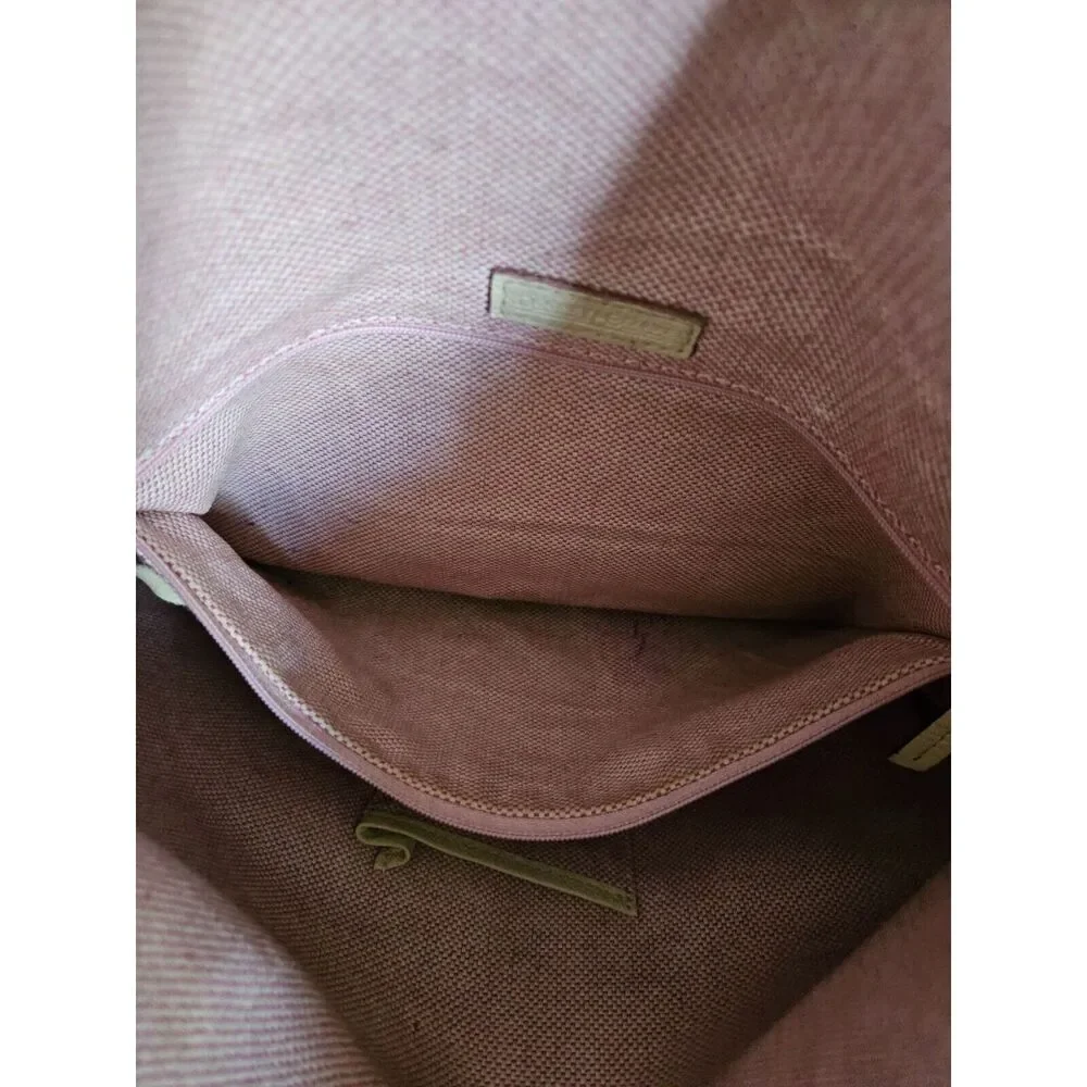 Dooney & Bourke tan leather hobo bag